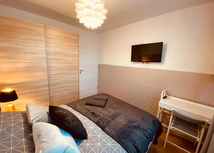ClickTheFlat Miła Center Apart Rooms Warszawa
